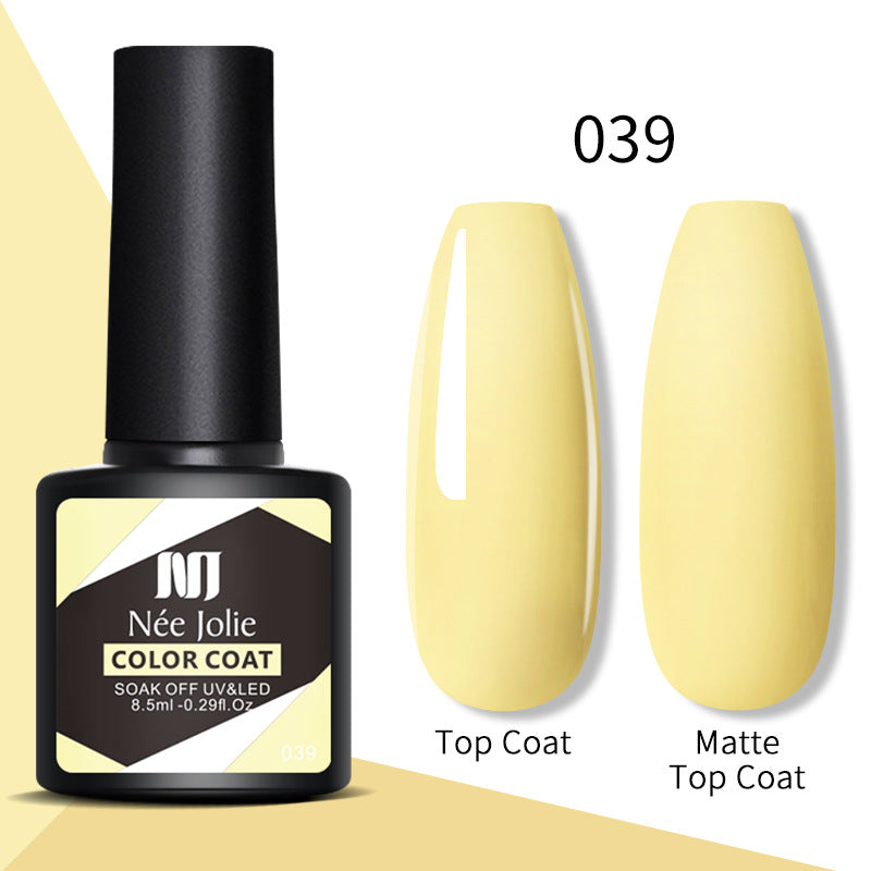 Nail gel color coat 039 in pale yellow with glossy top coat and matte top coat swatches